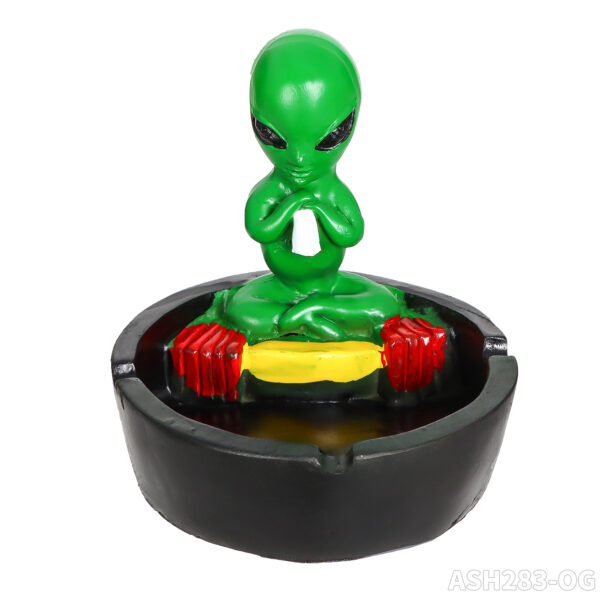 Alien Ashtray With Joint